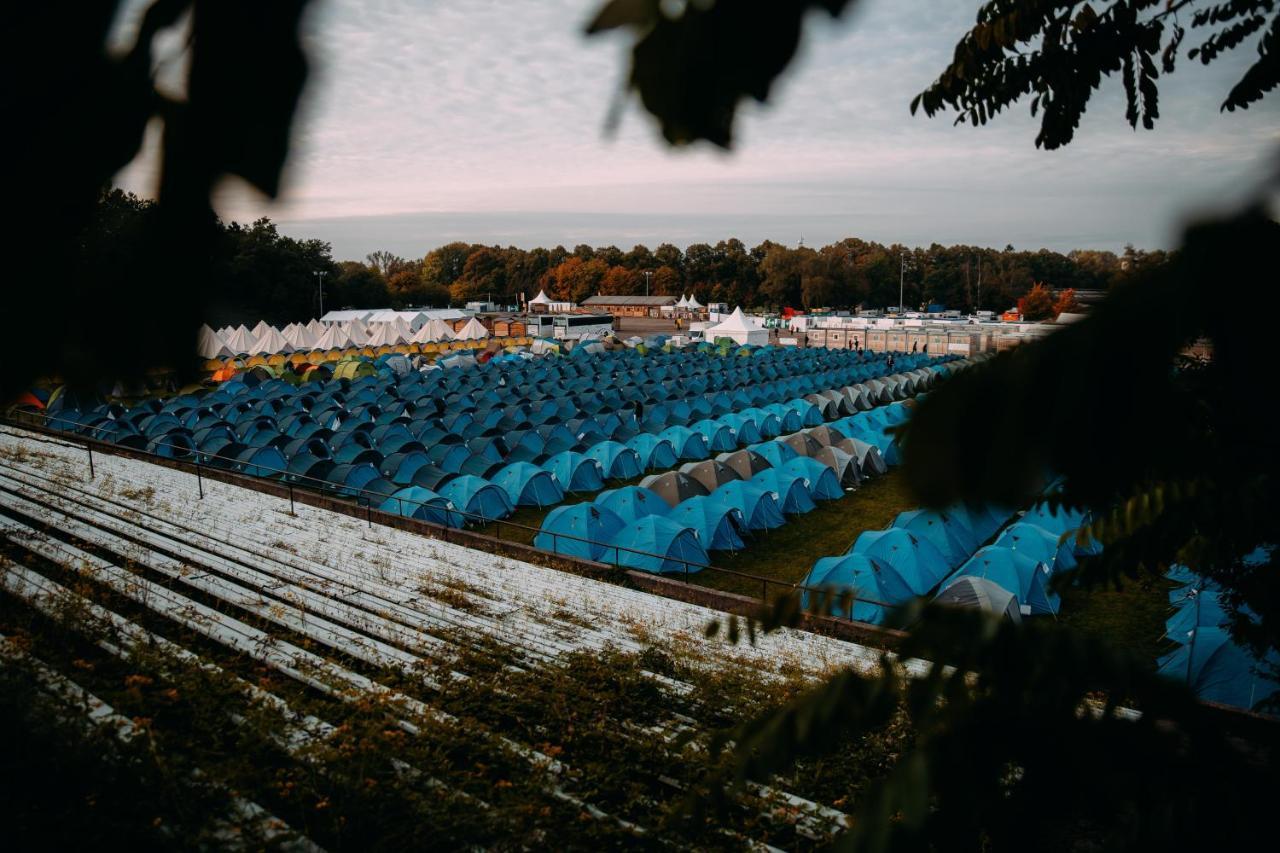 The Esn Kingsday Campsite Amsterdam Exterior photo